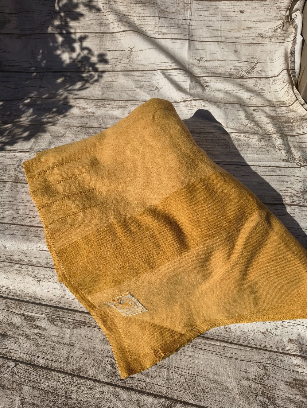 Vintage 1940s 1950s Hudson’s Bay 4 Point Trade Gold 100% Wool Blanket England